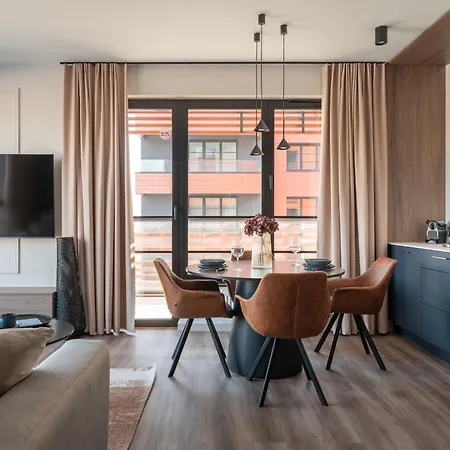 Doki Living Premium & Foodhall By Lion Apartments Apartament